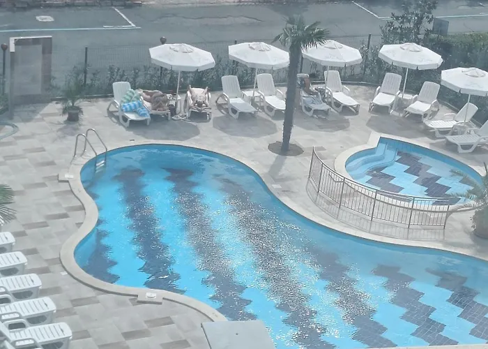 Sol E Mar Sunny * Sluneční pobřeží