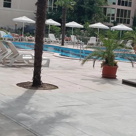 Sol E Mar Sunny شقة فندقية *
